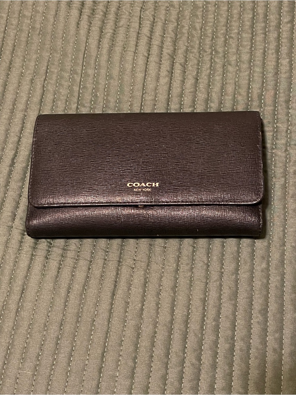 Coach Tri-Fold Wallet in black with Gold Logo